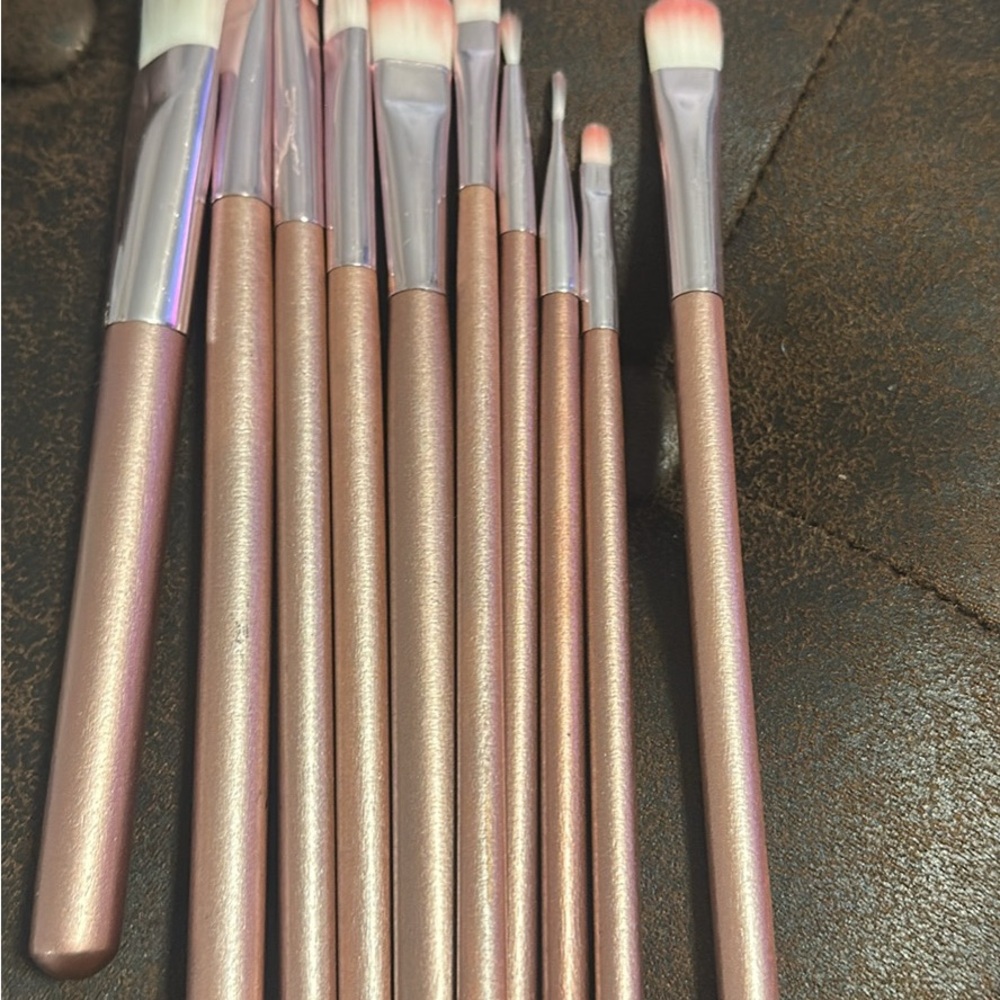 Rose Gold Makeup Brush Set
